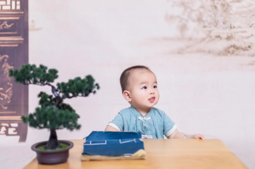 驻马店宝宝几个月可以吃粥